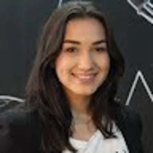 Verônica Antunes Campos