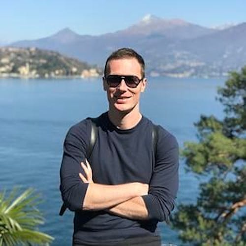 Dejan 