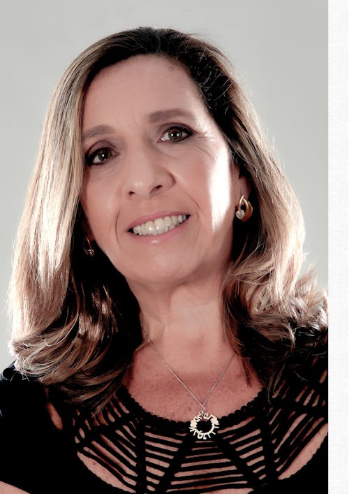 Marcia Calderon Sister