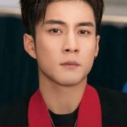 CEO Đặng Quốc Tiến