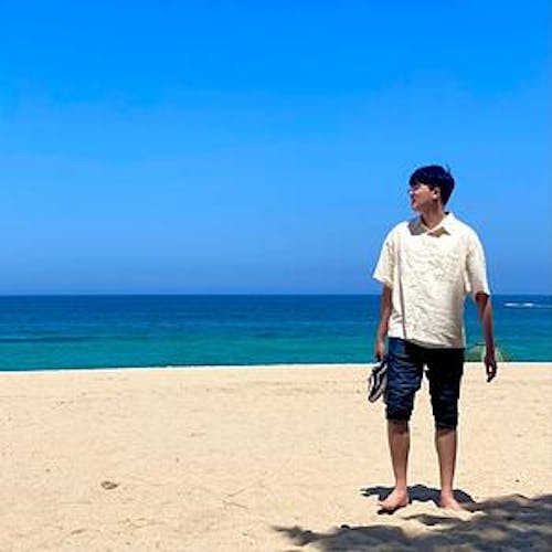 Yoonho Cho