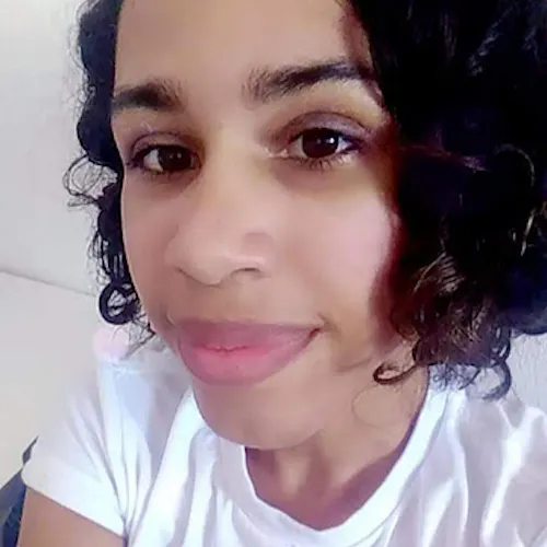 Janaina Cabral Oliveira