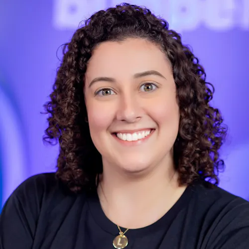 Lara Helena Oliveira Pereira