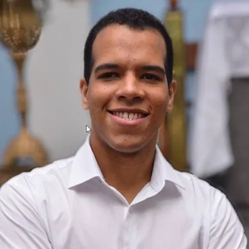 Luis Fernando M  Santos