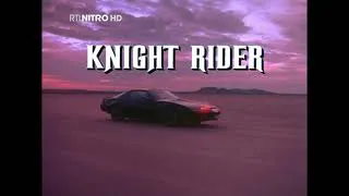 Knight Rider라는 단어가 적힌 자동차
