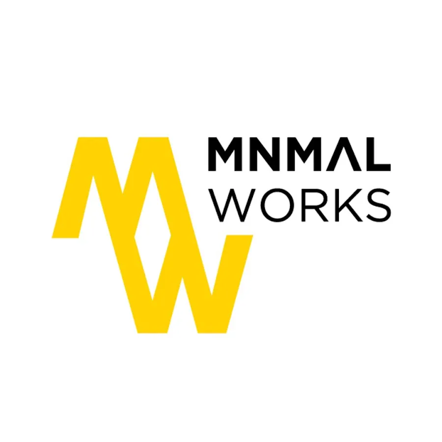 흰색 배경에 mnmal 작품 로고