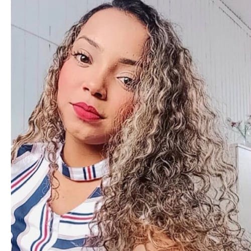 ANA VITÓRIA CÂNDIDO