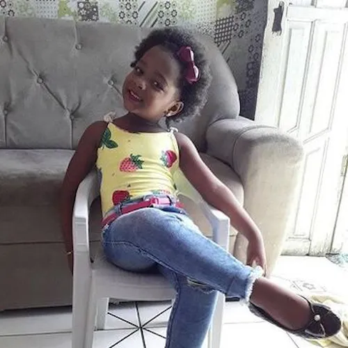 Ana Claudia de Jesus Santos 