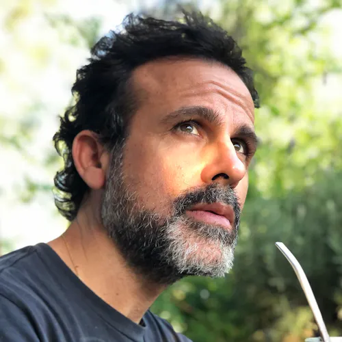 marcelo.arredondo@harfox.com.ar