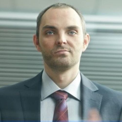 CEO Văn Cường