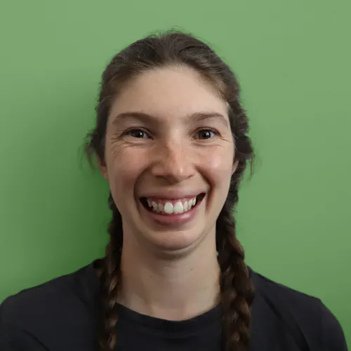Staci Bonnie