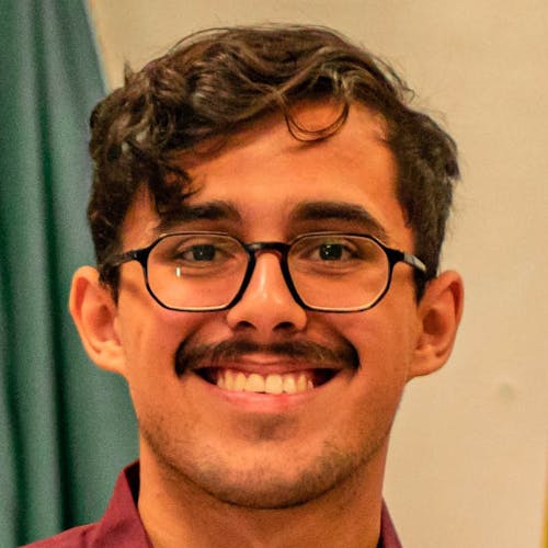 Pedro Louzada Prates