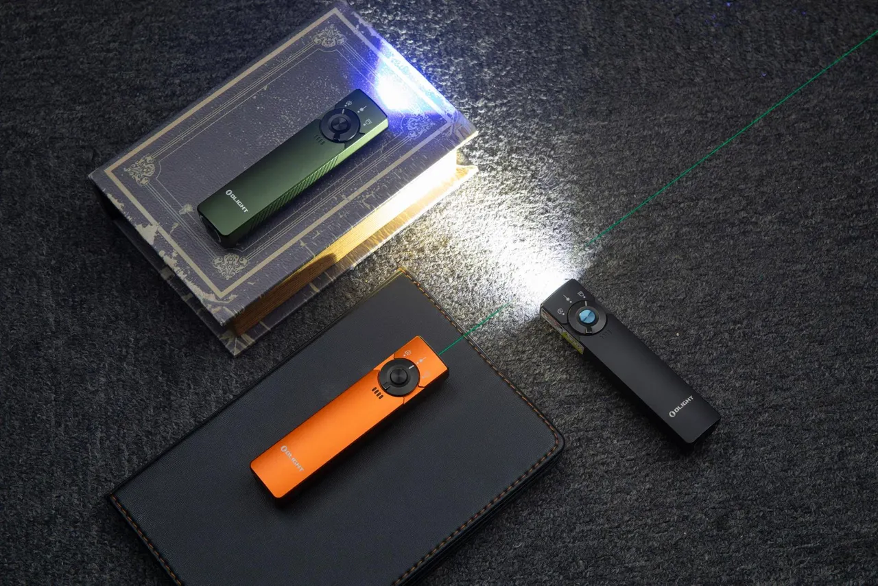 Arkfeld Pro Flat EDC Flashlight