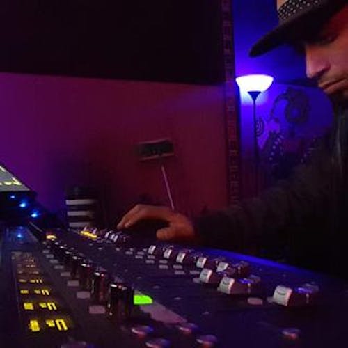 iAM Studios Media (@iamstudiosmedia)