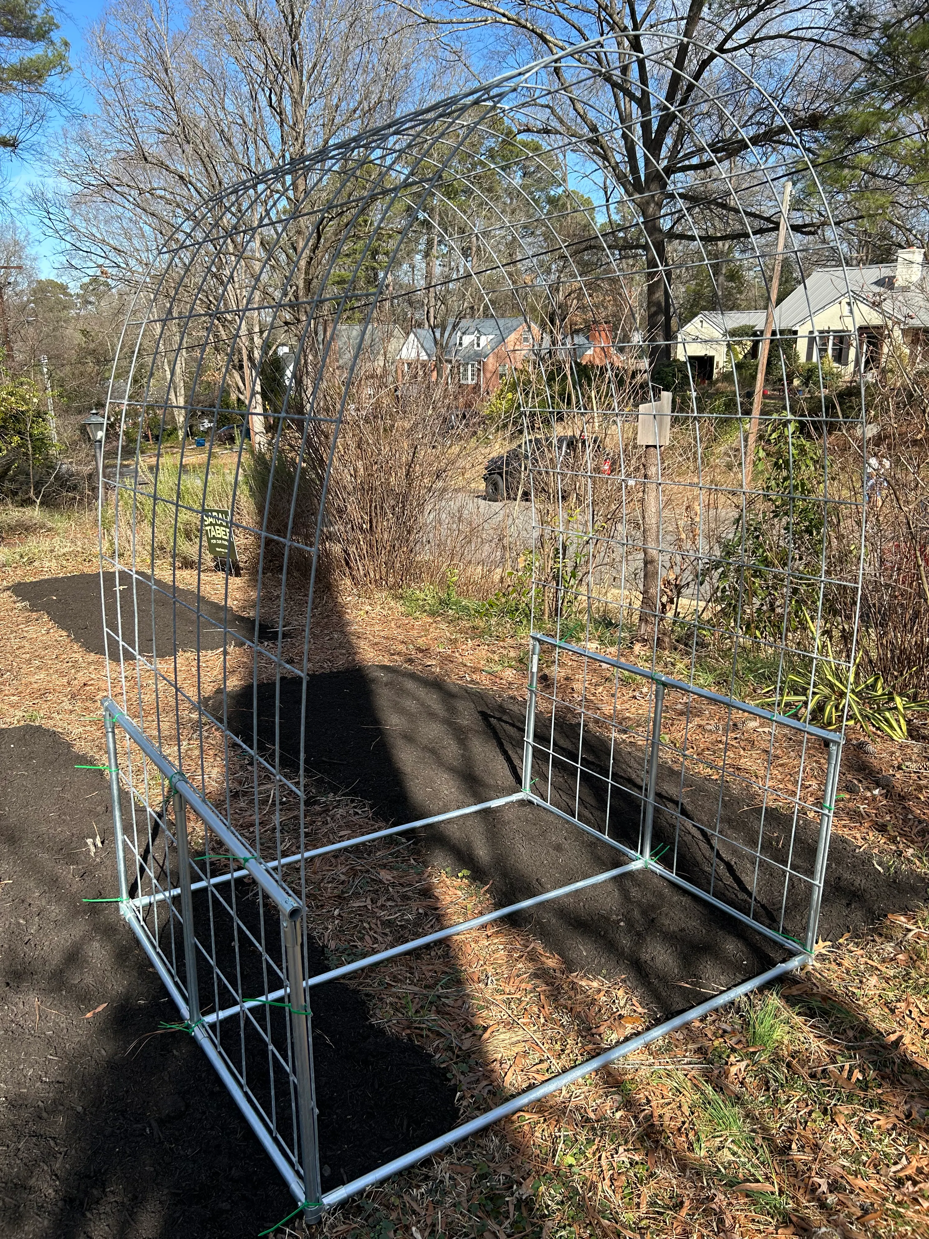 Mobile trellis